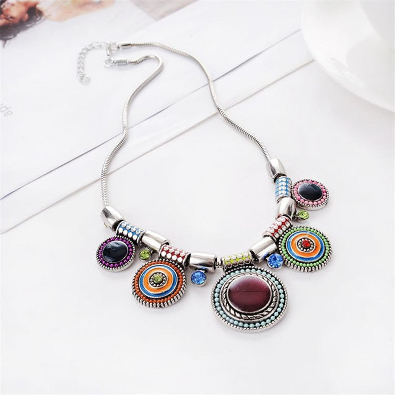 Retro Aztec Vibe Necklace