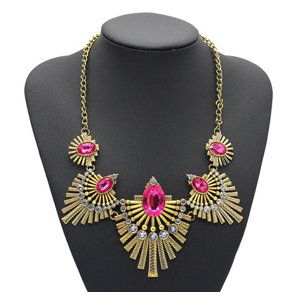 Retro Aztec Vibe Necklace