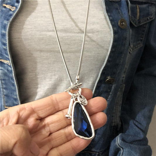 Retro Crystal Pendant Necklace